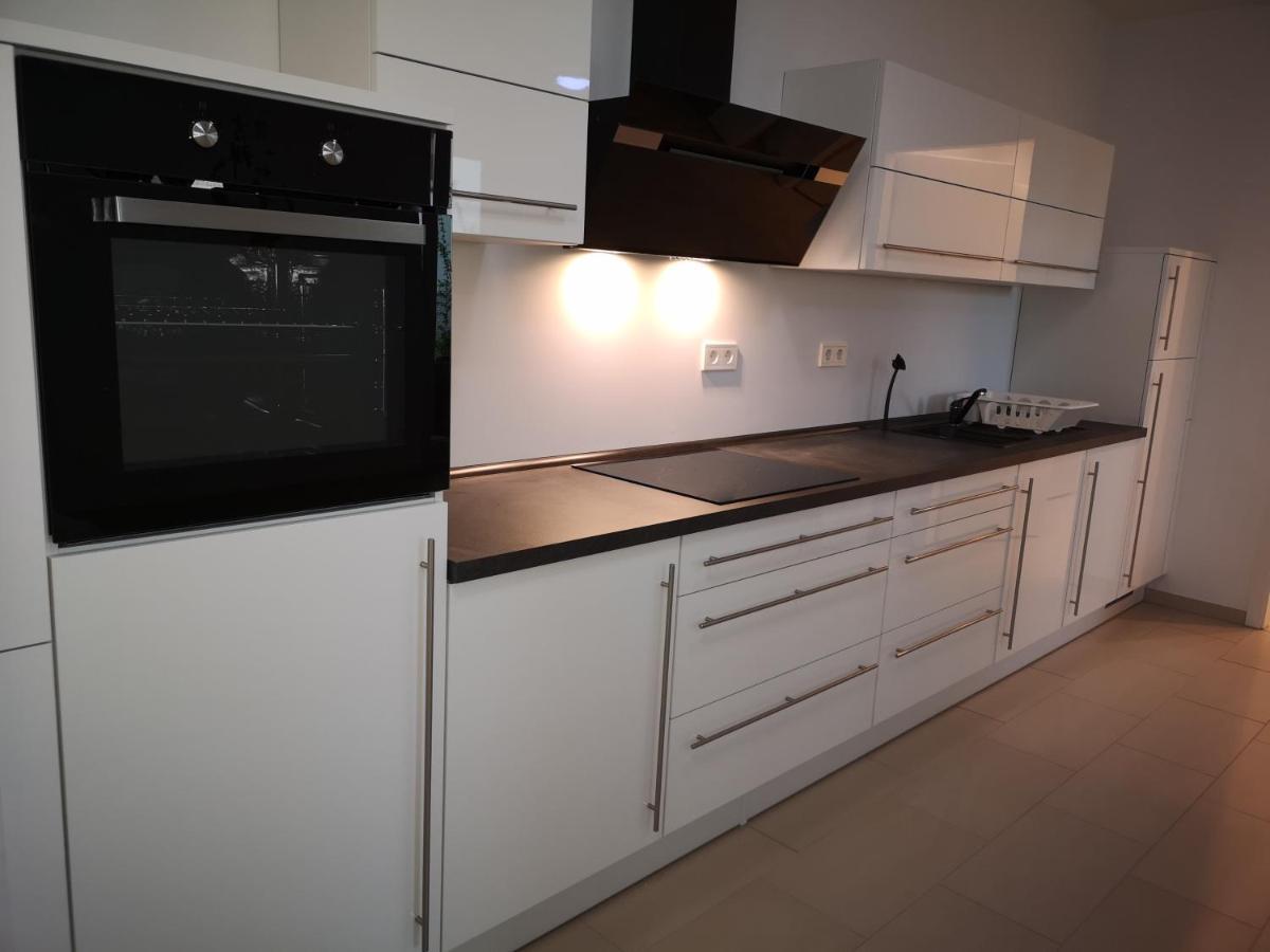 Apartment Near Fair And Central City In Few Min, With Garden Frankfurt am Main ภายนอก รูปภาพ